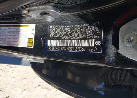 2011 Toyota Prius Two from USA, damaged, VIN JTDKN3DU6B1403499